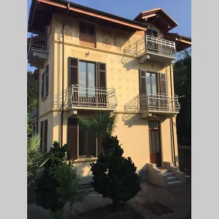 Peachey, Intero Piano Con Giardino Lejlighed